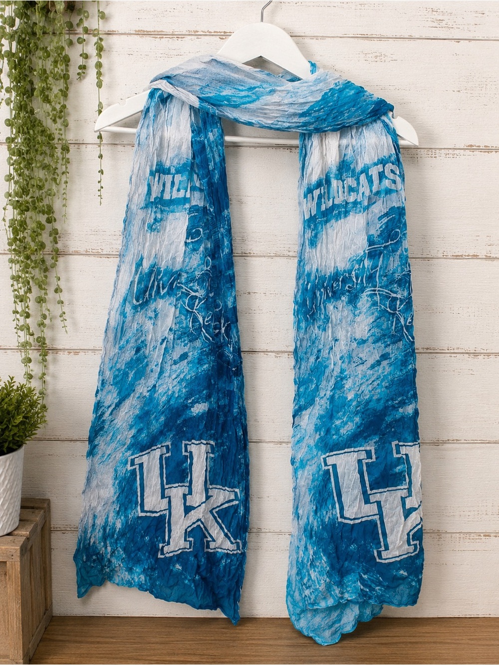 Emerson Street Kentucky Wildcats Blue Lightweight Infinity Scarf - UK